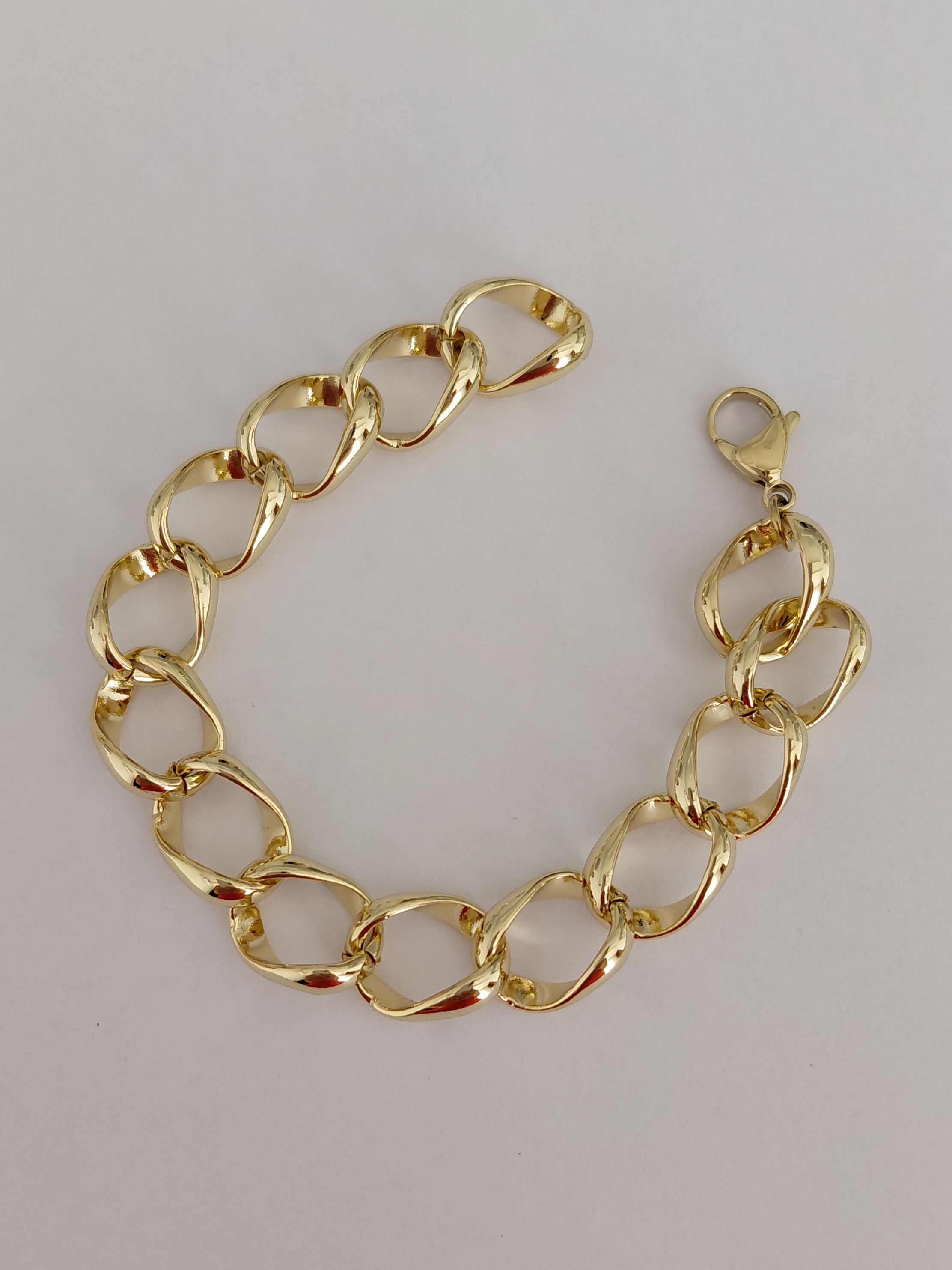 B�y�k Halkali Xuping Bileklik 