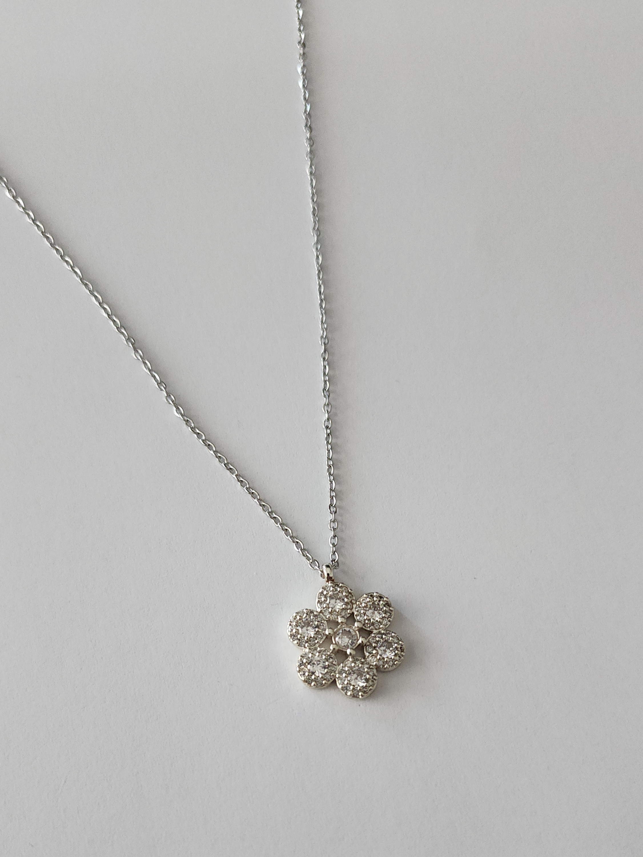 iek Detayl Tal Kolye Silver 