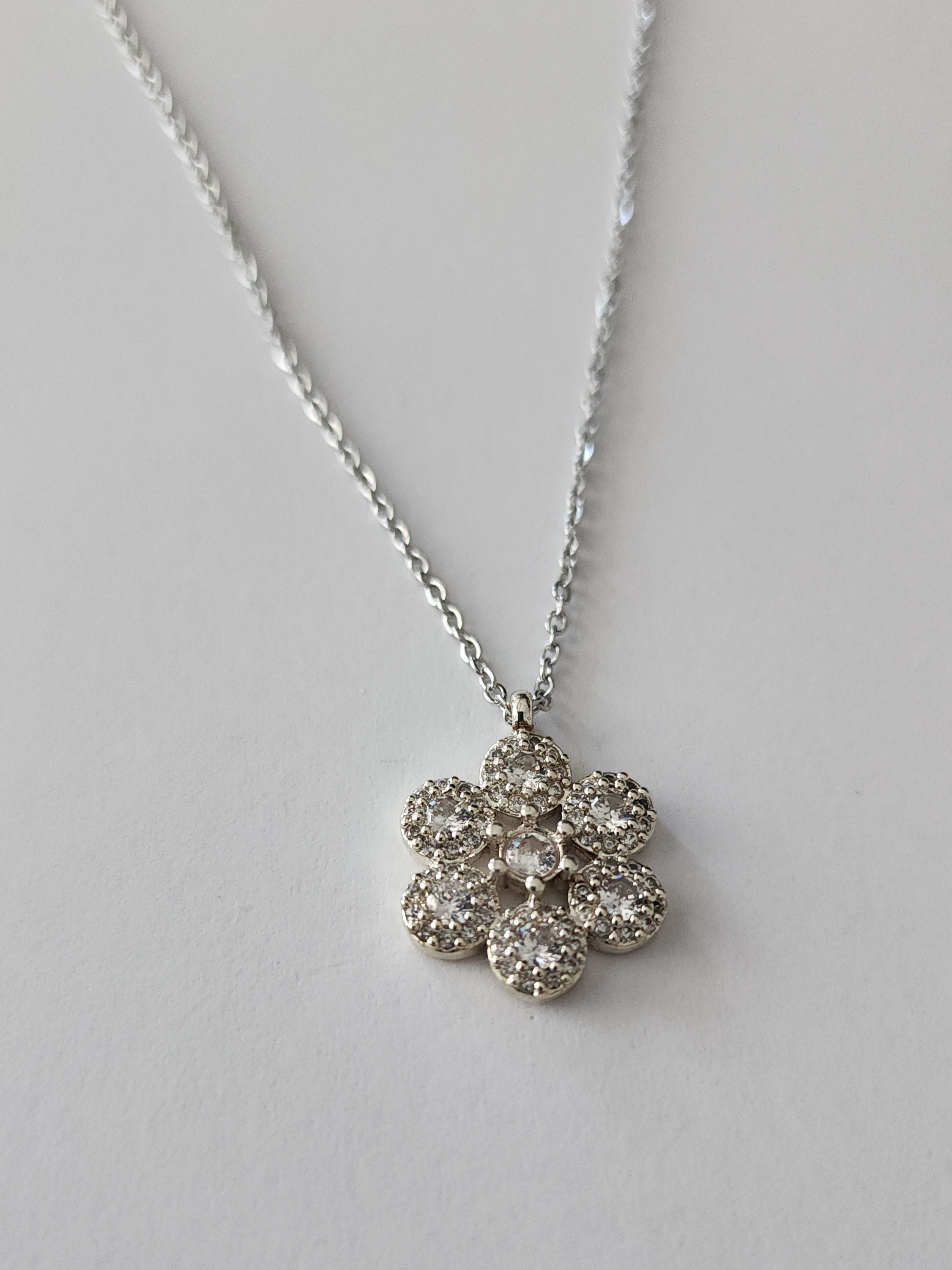 iek Detayl Tal Kolye Silver 