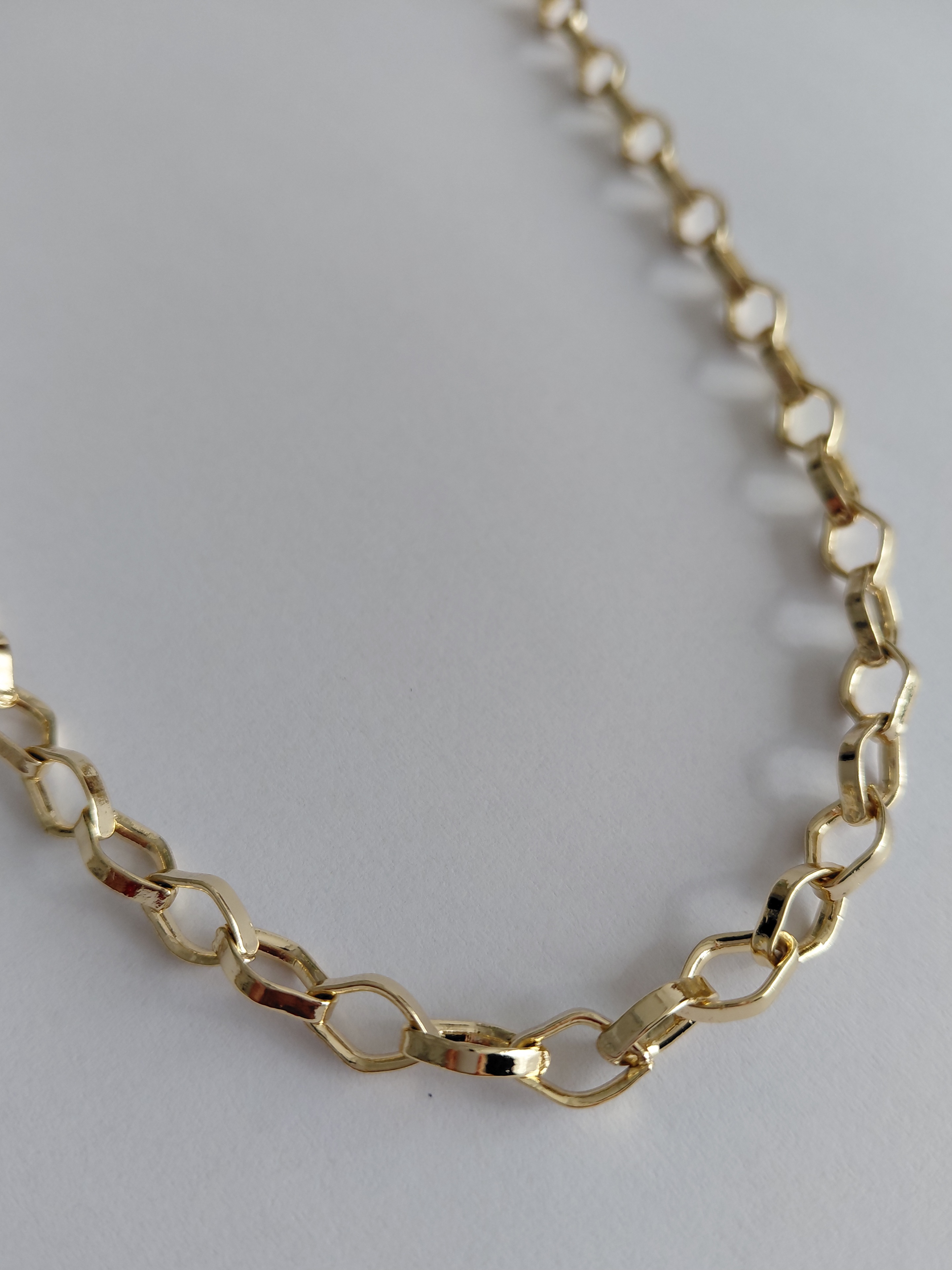 K�seli Halka Zincirli Kolye 