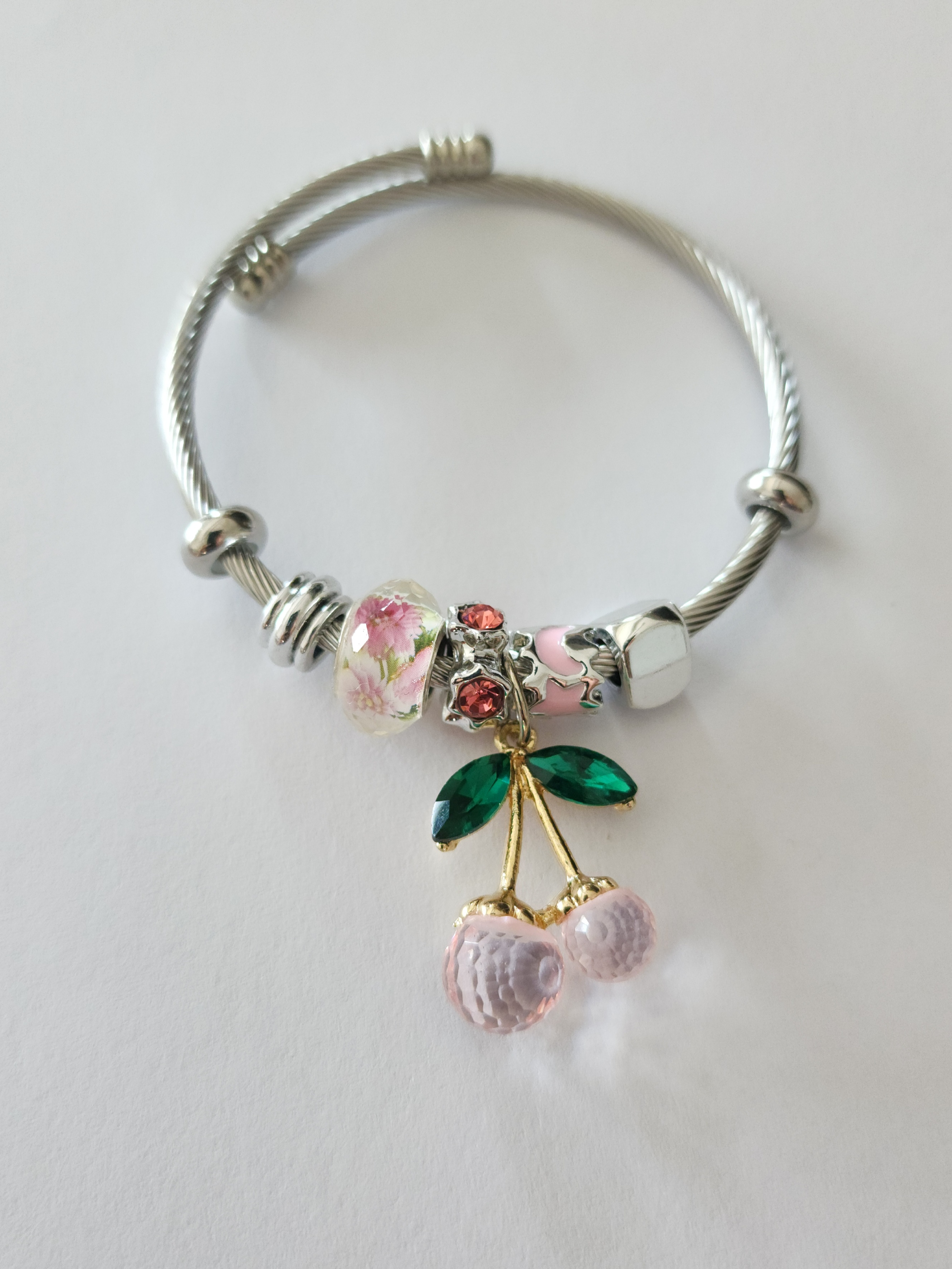 Pembe Detayl Pandora 