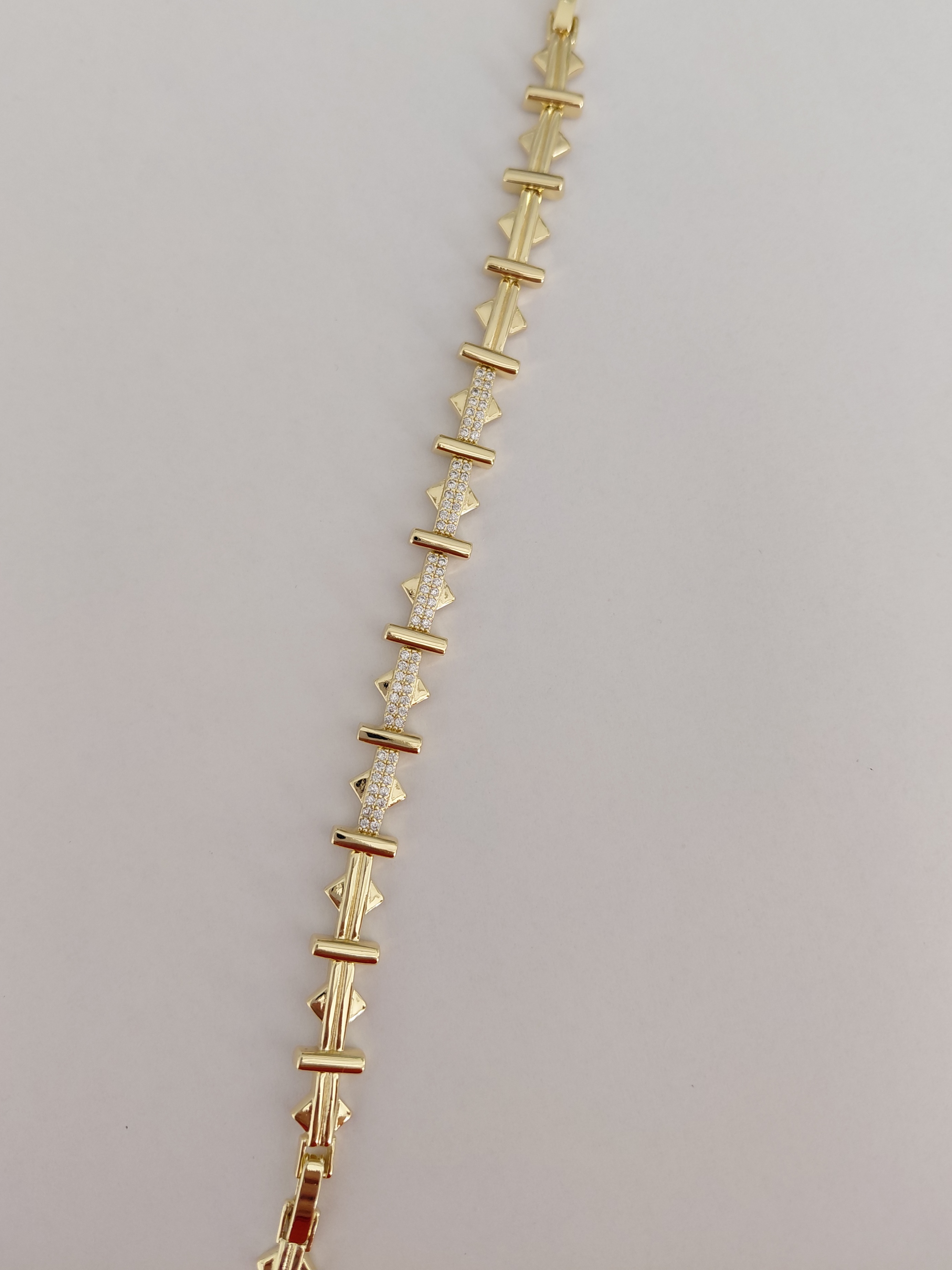 Xuping �ubuk ��gen Formlu Bileklik 