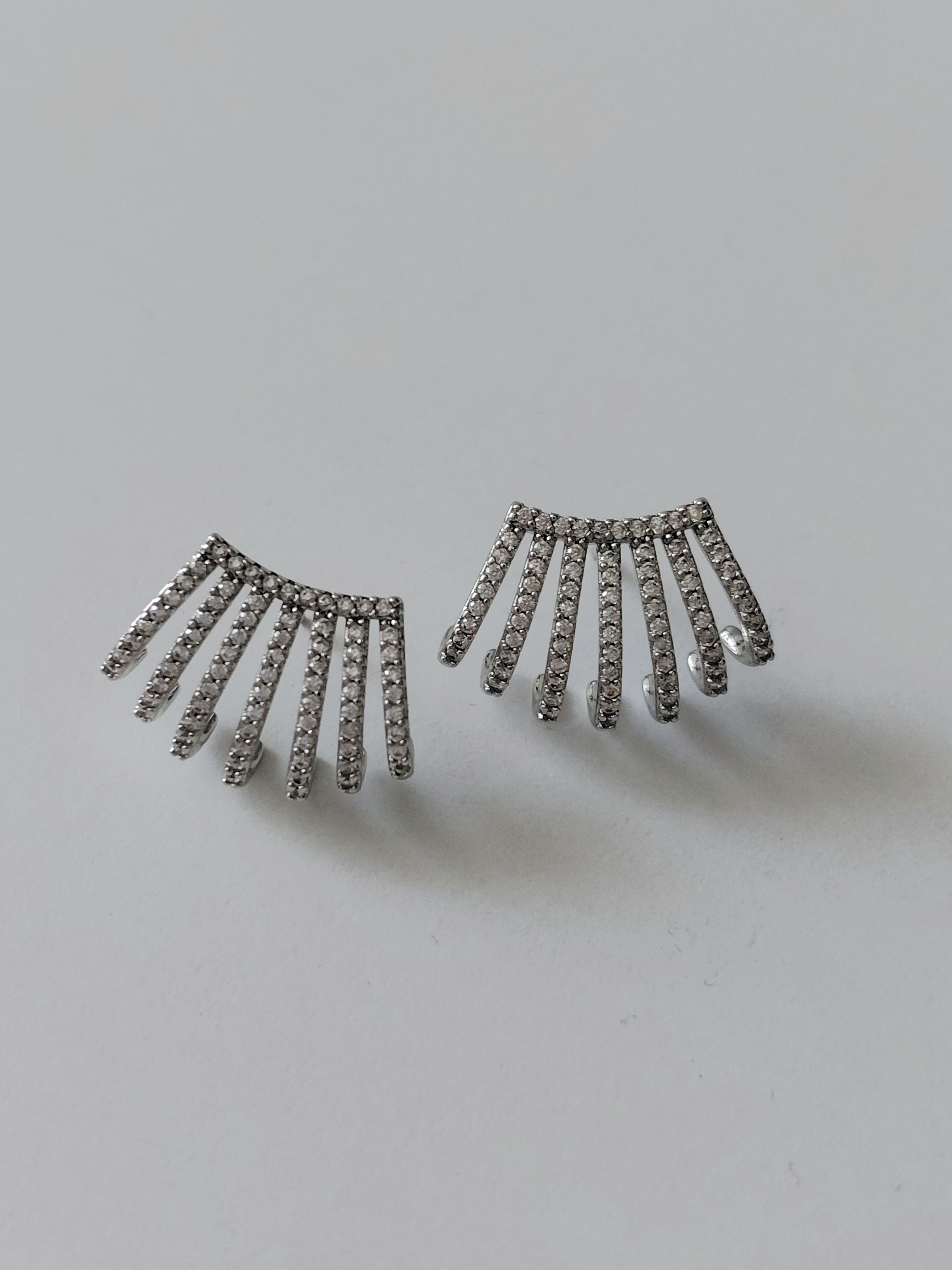 Xuping Tasli �oklu G�r�n�ml� K�pe 