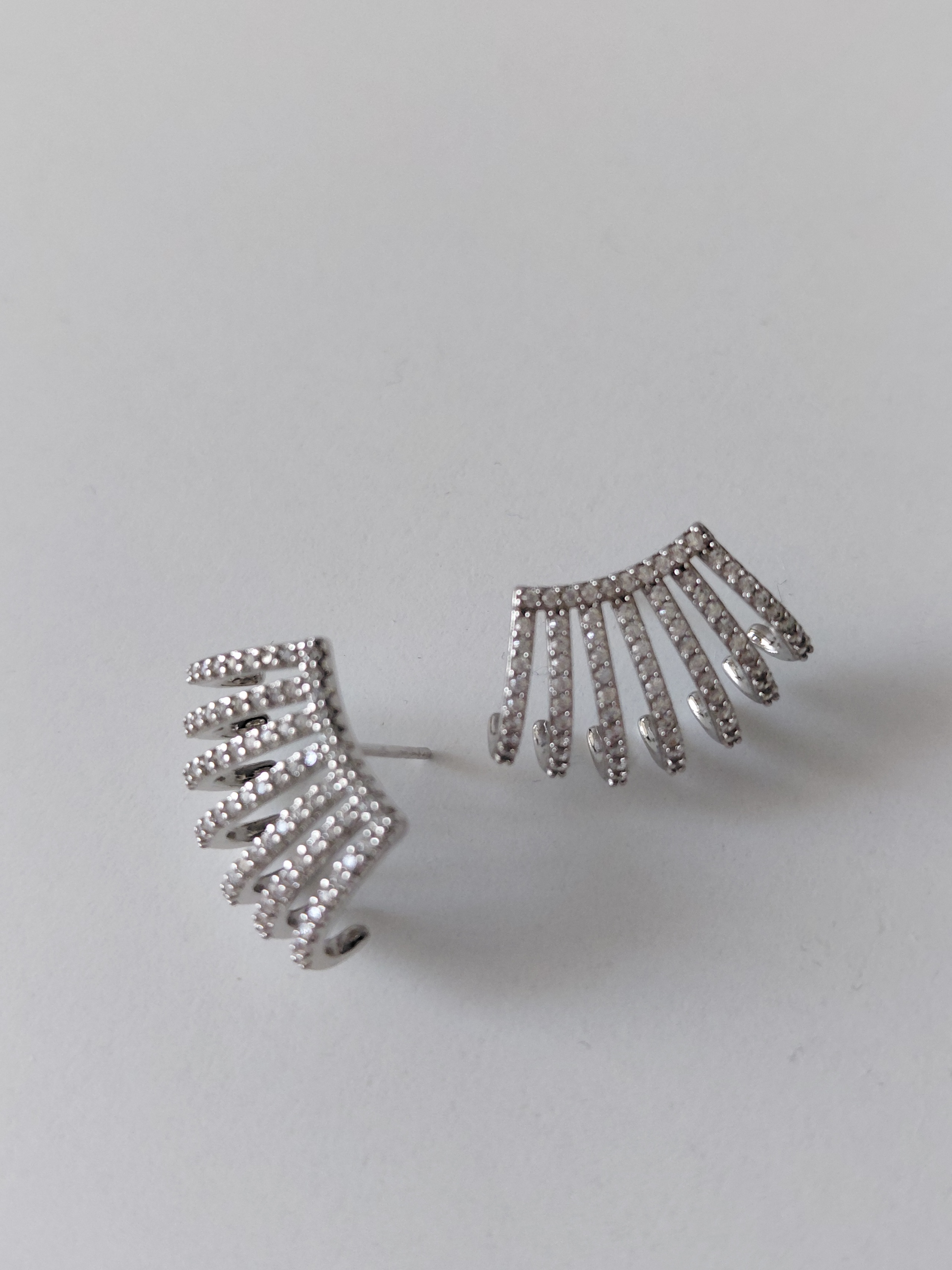 Xuping Tasli �oklu G�r�n�ml� K�pe 