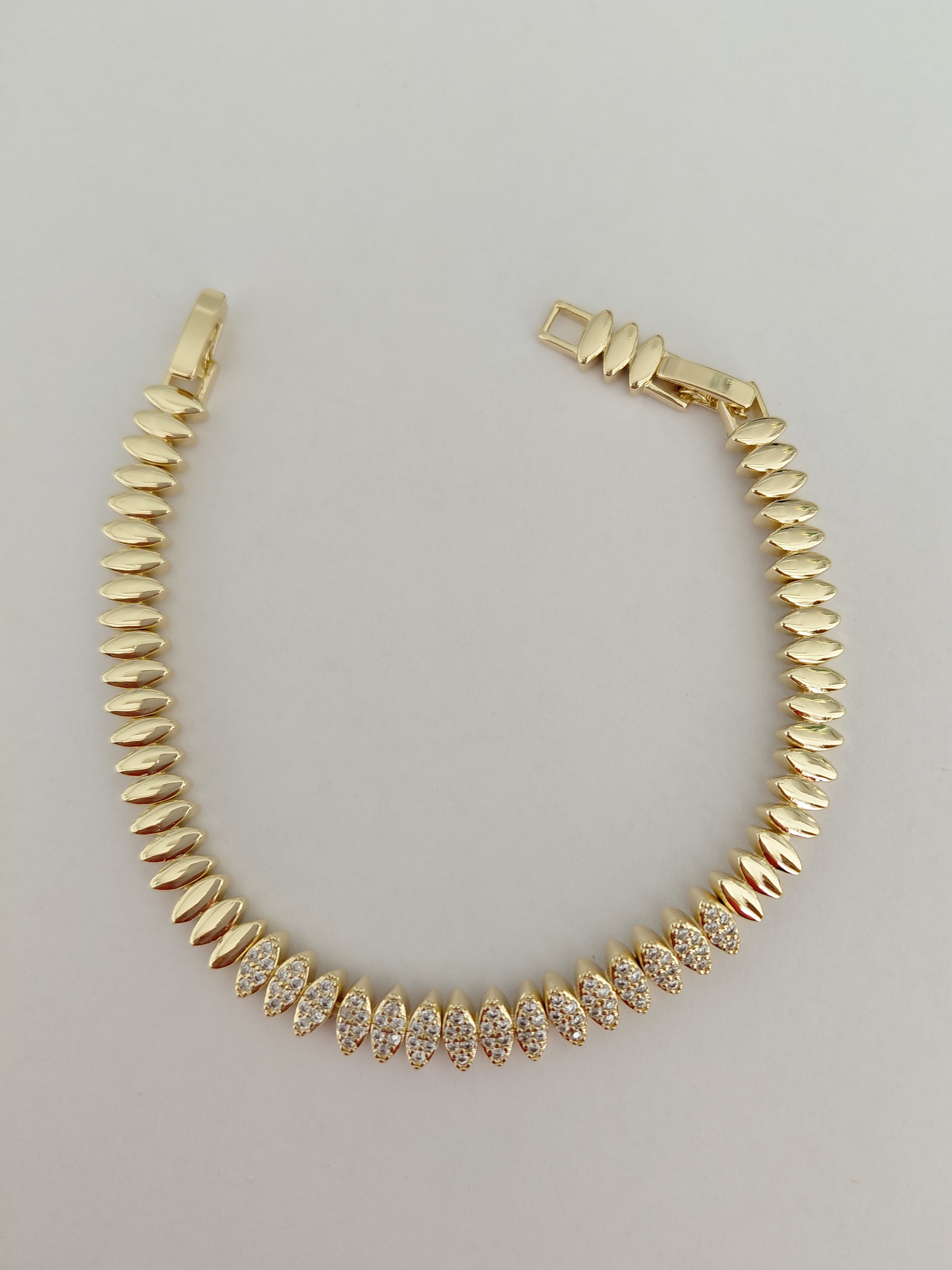 Zirkon Tasli Tasarim Model Bileklik 